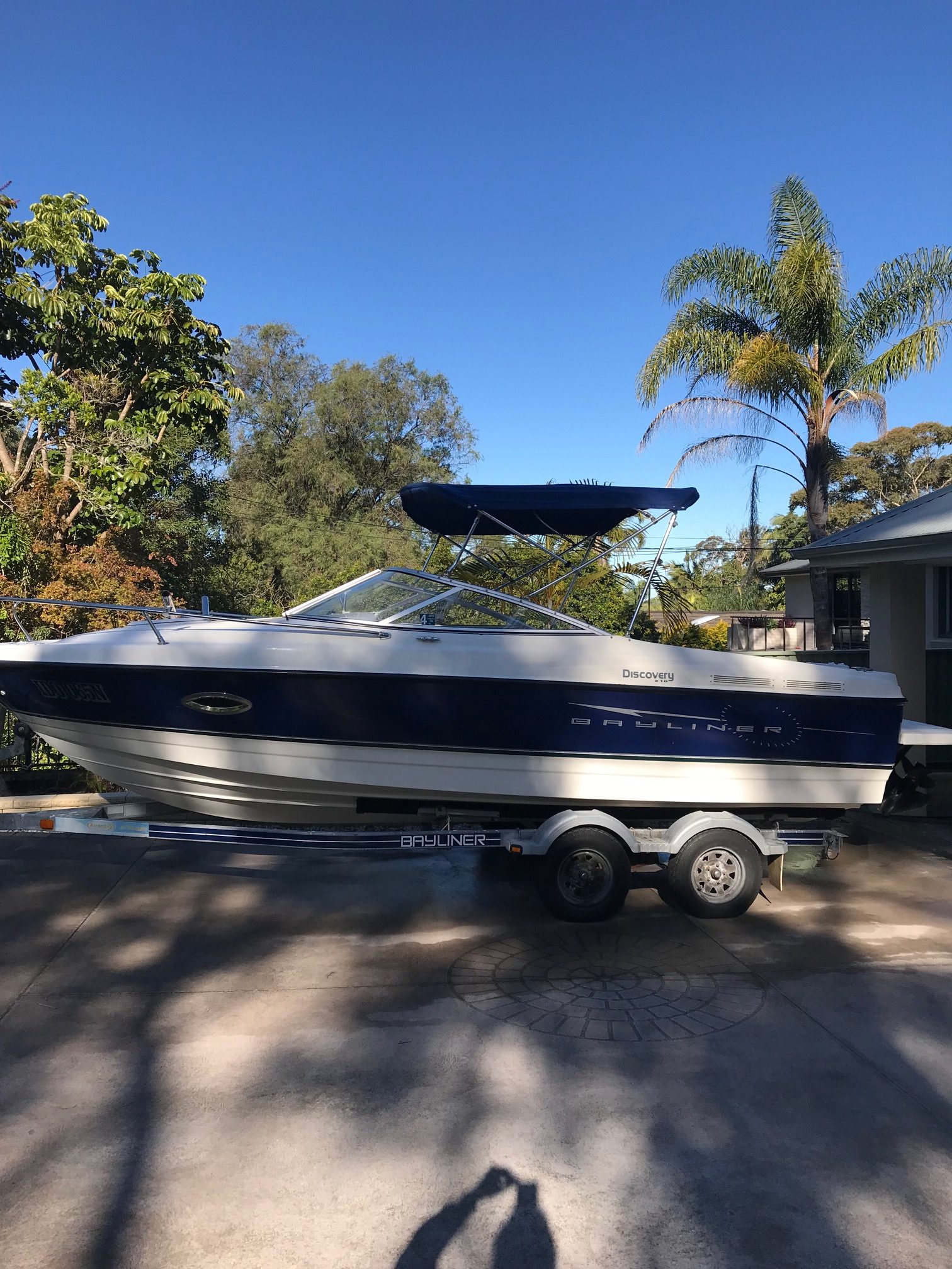 Bayliner 210 Discovery Cabin